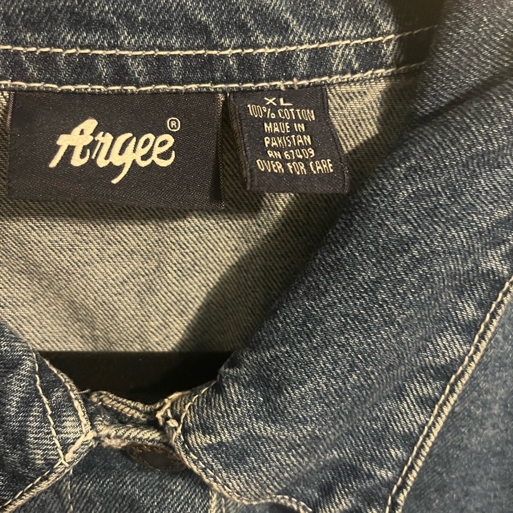 Fabulous 🇺🇸 Denim Jacket‼️ - Picture 3 of 3